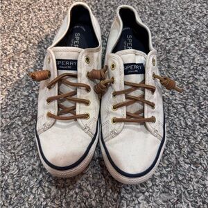 Sperry Pier View Sneaker- Size 6.5